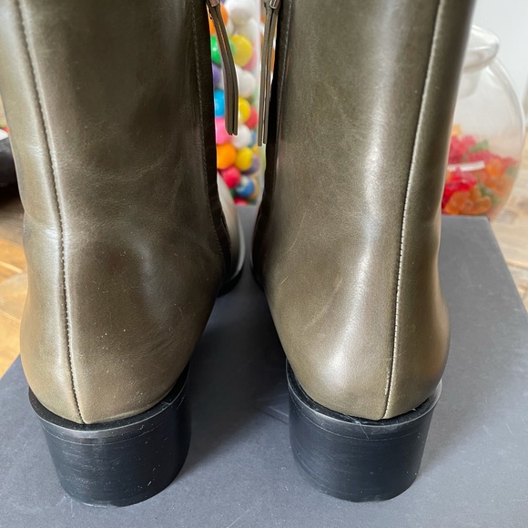 Theory NWT gloss slit boot in olive green - Picture 6 of 8